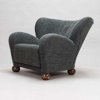 Märta Blomstedt, an 'Aulanko-model' armchair. Designed in 1939.