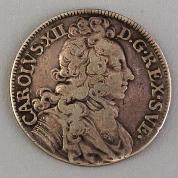 KASTMYNT, silver, Karl XII kröning 1697. Vikt ca 11 gram.