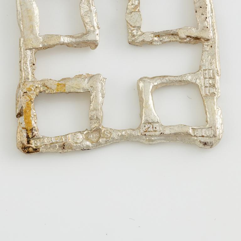 Lars Arby, a neck ring, two pendants and two pairs of earrings, silver, Gothenburg circa 1966, 1976, 1977 and 1980.