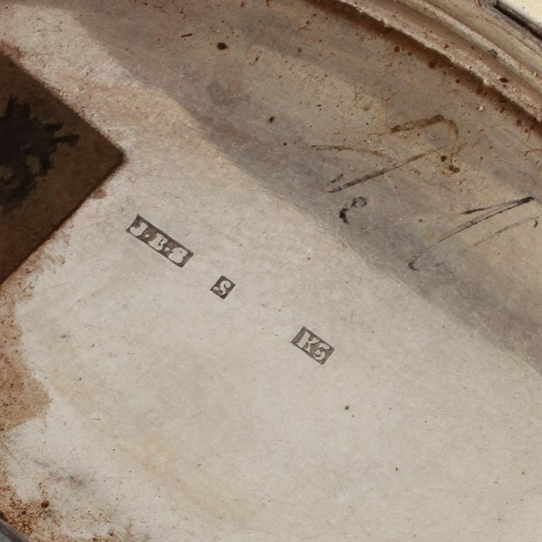 DOSA, silver, 1900-talets första hälft. Total vikt 49 g.