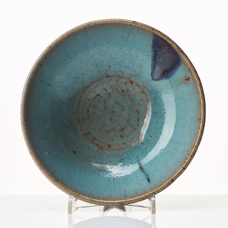 A Jun glazed bowl, Song/Yuandynasty.