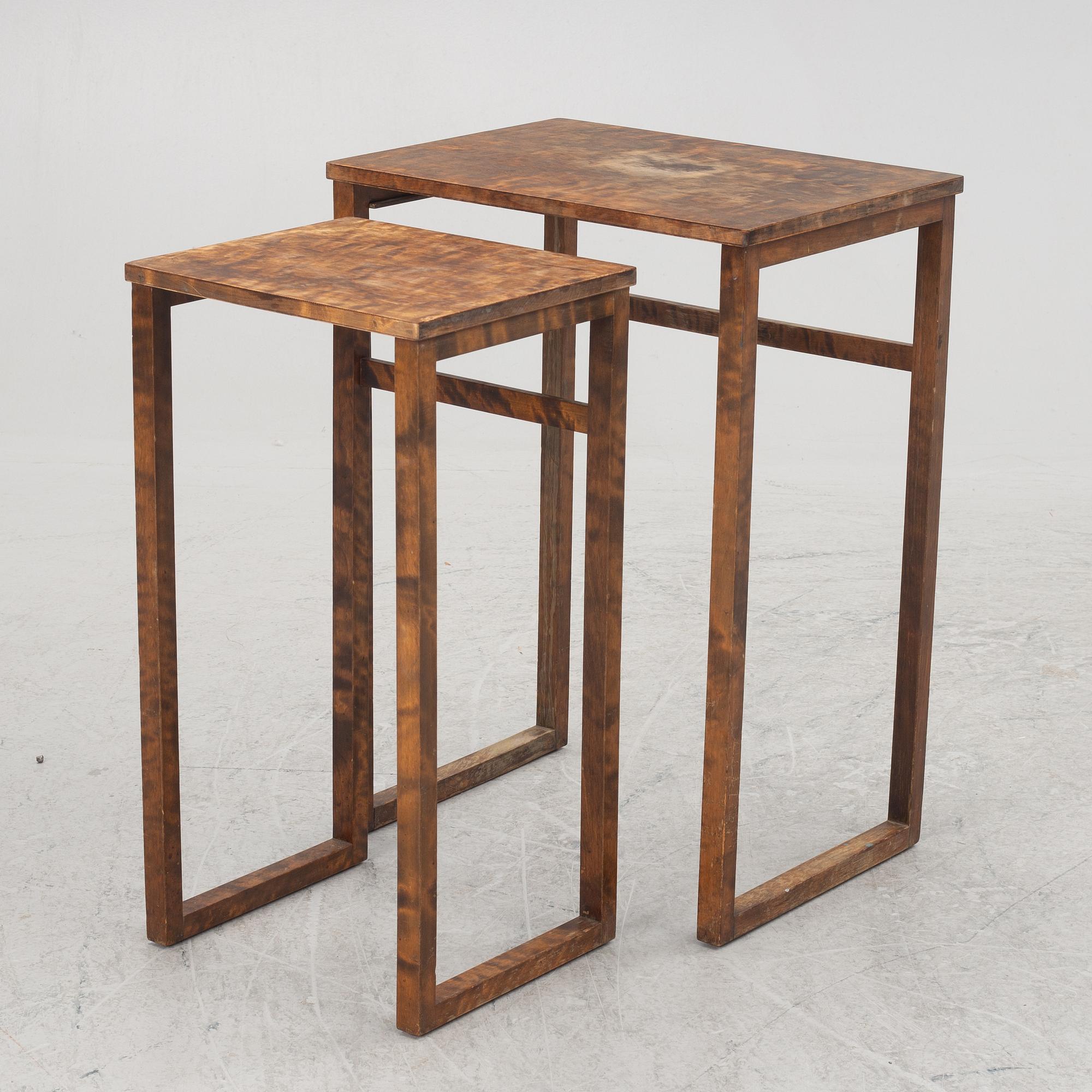 Axel Larsson, a two-piece nesting table model "801/4", Svenska Möbelfabrikerna, Bodafors, 1930's.