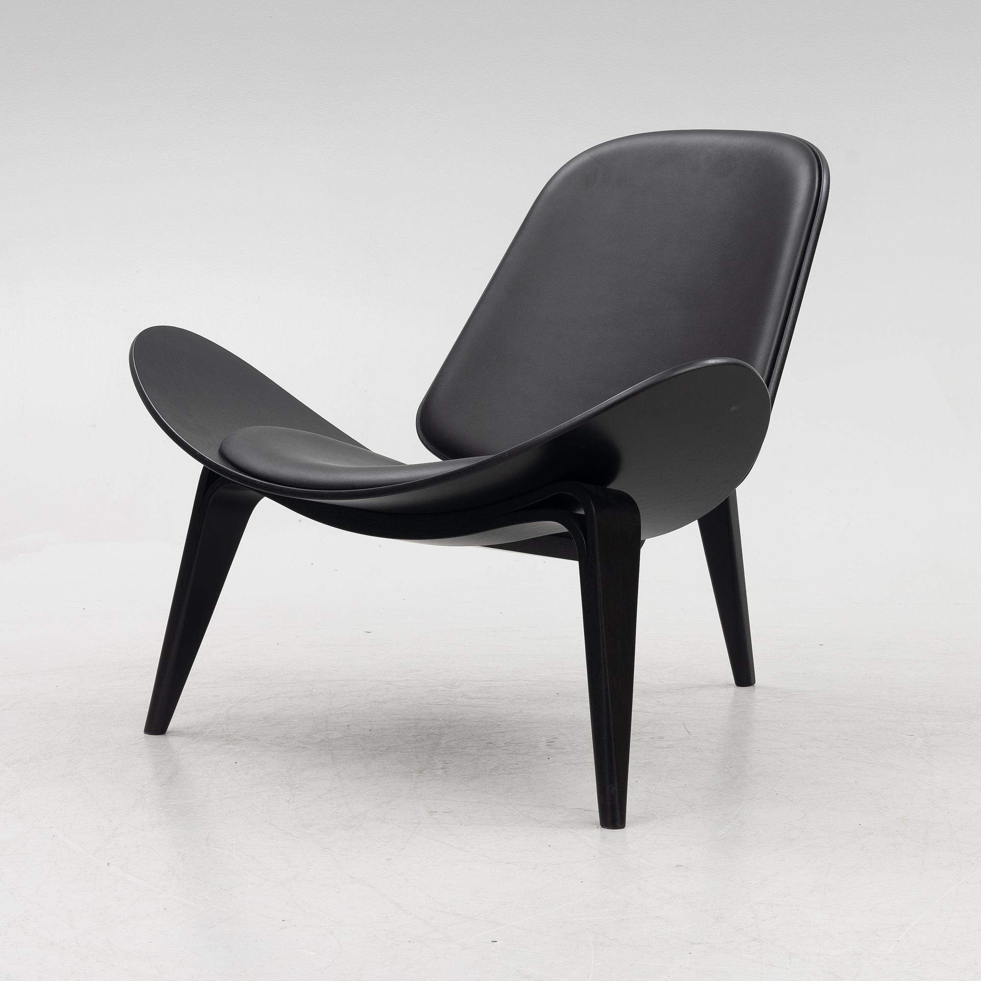 Hans J. Wegner, armchair, 'CH 07', Carl Hansen & Son, Denmark.