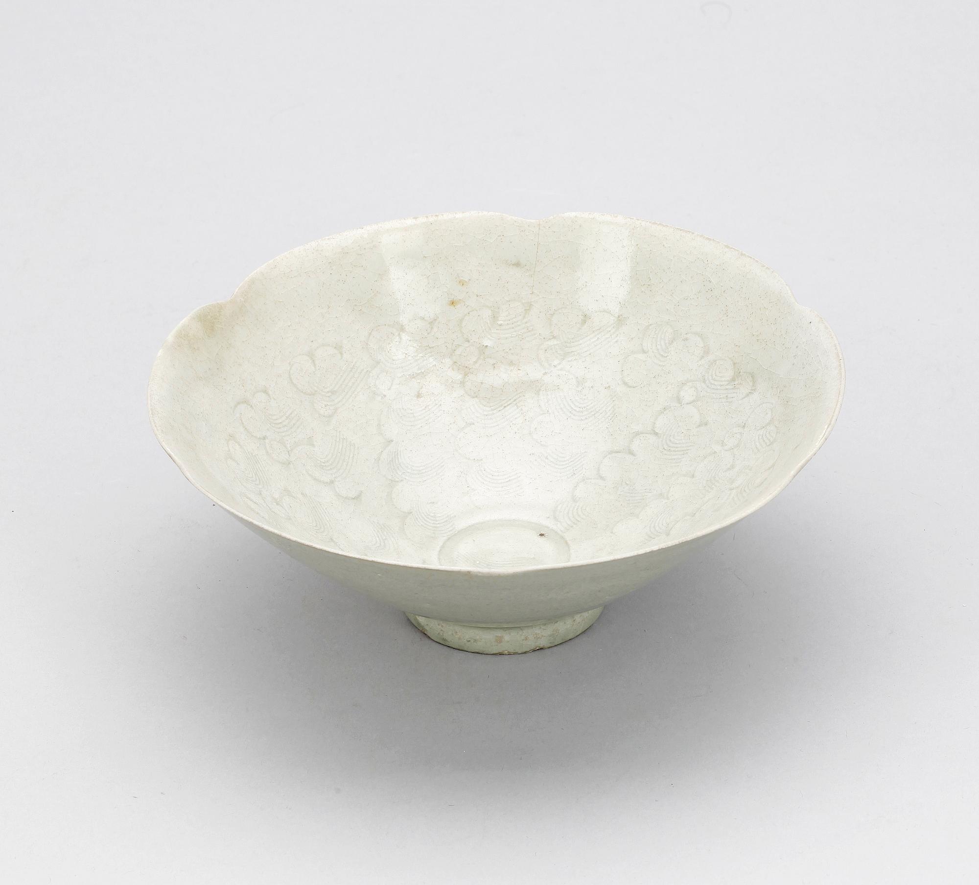 SKÅL, stengods, Sung. Kina. År 969 - 1126.