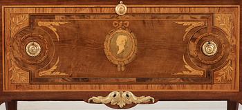 A Gustavian commode circa 1780 by Georg Haupt, not signed.