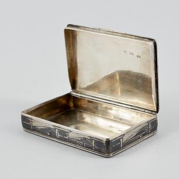 DOSA, silver, sannolikt Moskva, Ryssland, 1835. Vikt 103 g.