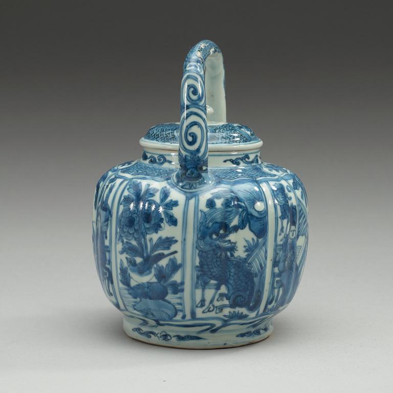 A blue and white tea pot with cover, Ming dynasty, Wanli (1572-1620).