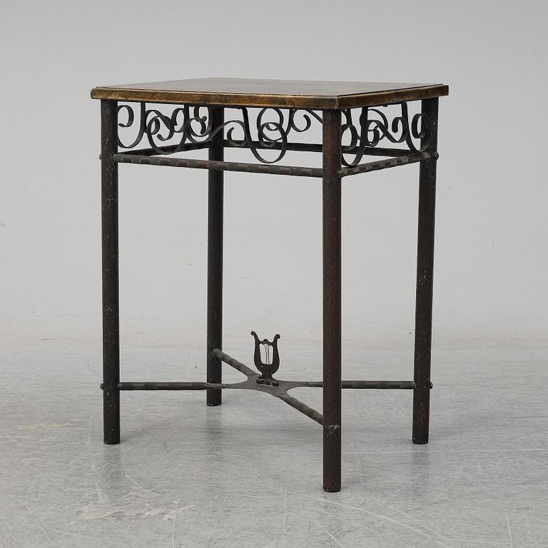 A first half of teh 20th Century side table.