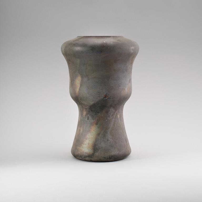 VAS, glas, otydligt signerad, 1900-tal.