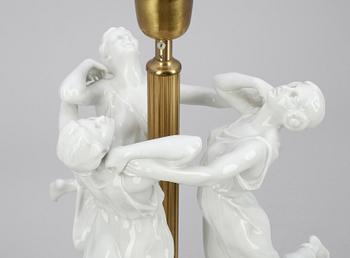 BORDSLAMPA, porslin och mässing, Karl Himmelstoss, Rosenthal, 1900-talets första hälft.