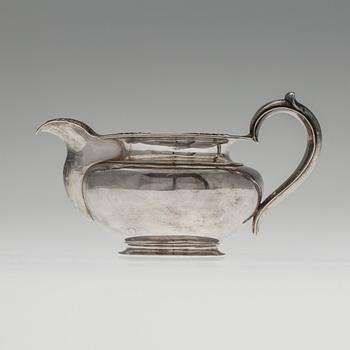 GRÄDDSNÄCKA, silver, kontrollmästarstämpel Dimitry Ilyich Tverskoy, S:t Petersburg 1847. Vikt ca 348,8 g.