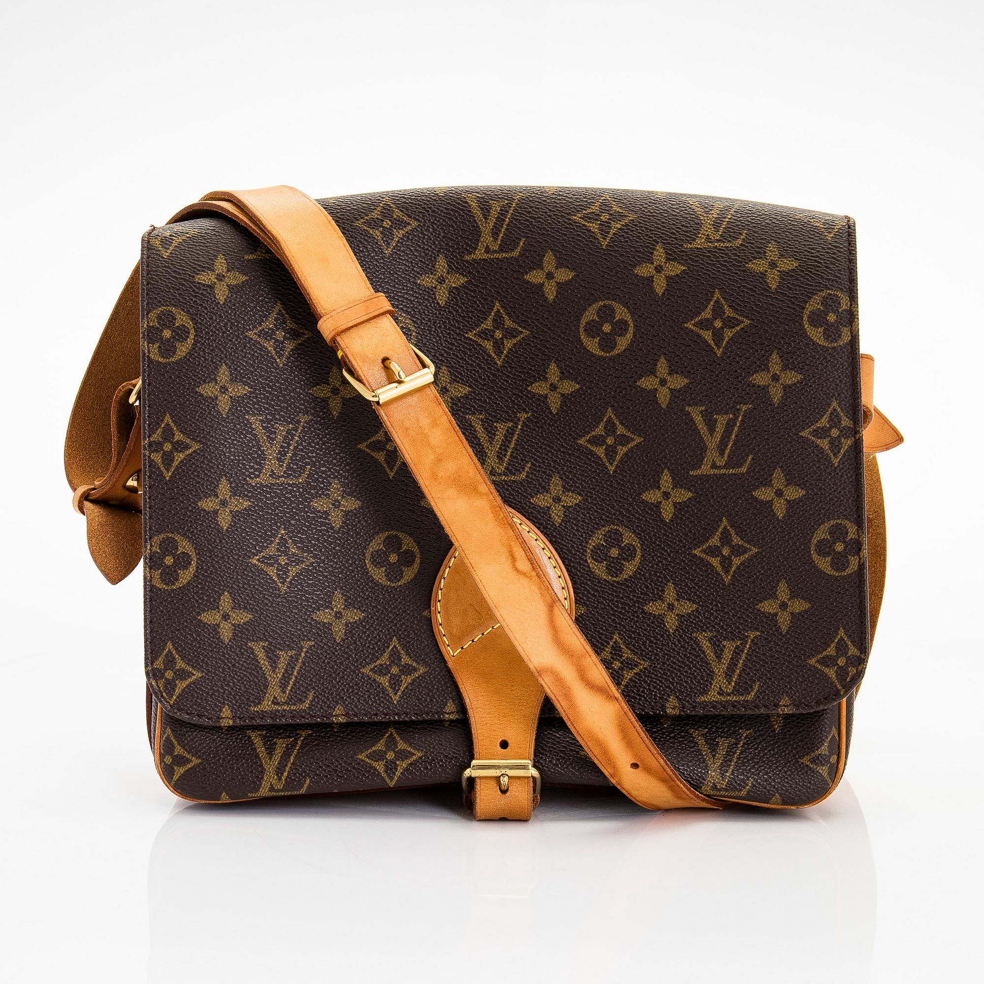 Louis Vuitton, a Monogram Canvas 'Cartouchière' bag.