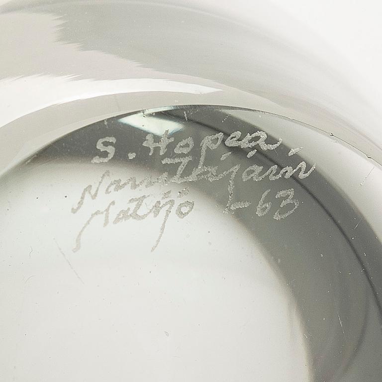 Saara Hopea, three art glass objects/bowls, model SH 117 and SH 144, signed S. Hopea Nuutajärvi Notsjö -62, -63, -65.