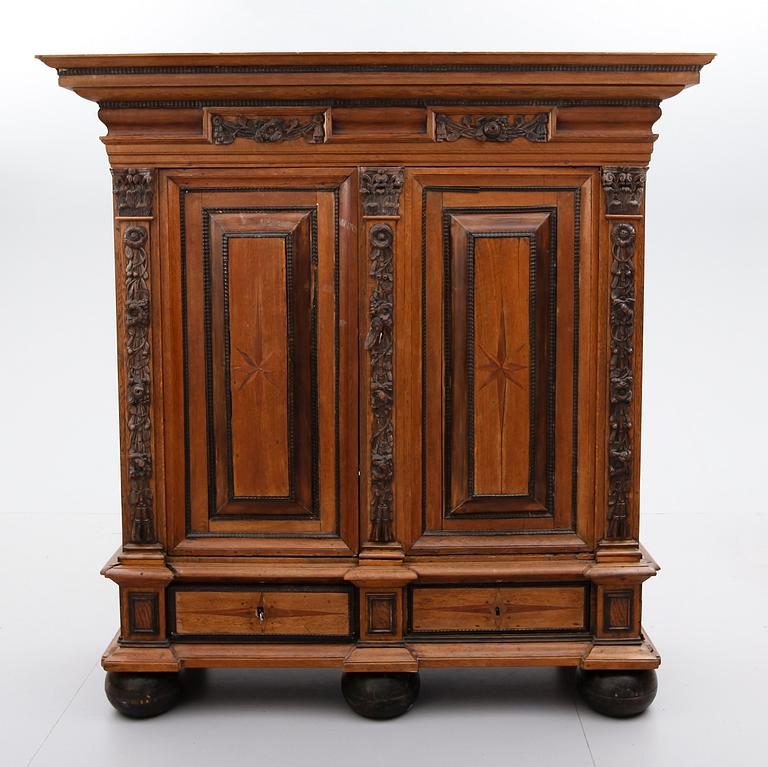 SKÅP, barock, 1700-tal.