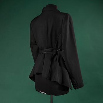 KAVAJ, Louis Vuitton, storlek 42.