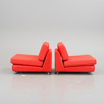 A PAIR OF "POCO" EASY CHAIRS BY GILLIS LUNDGREN, IKEA, 1970´S.