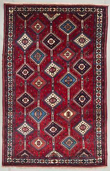 A carpet from Yalameh, around 323 x 207 cm.