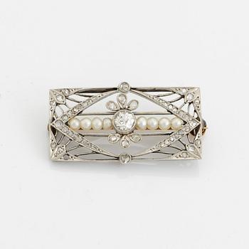 Old cut and rose cut diamond and pearl brooch.