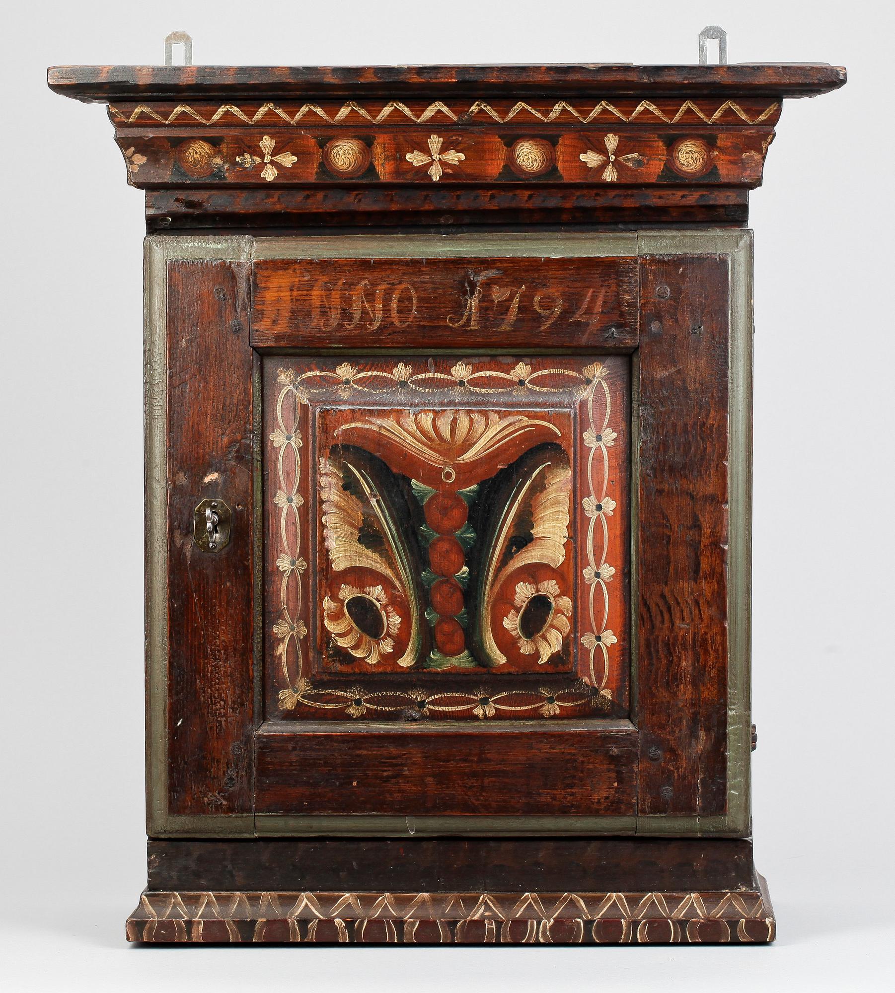 VÄGGSKÅP, allmoge, dat 1794.