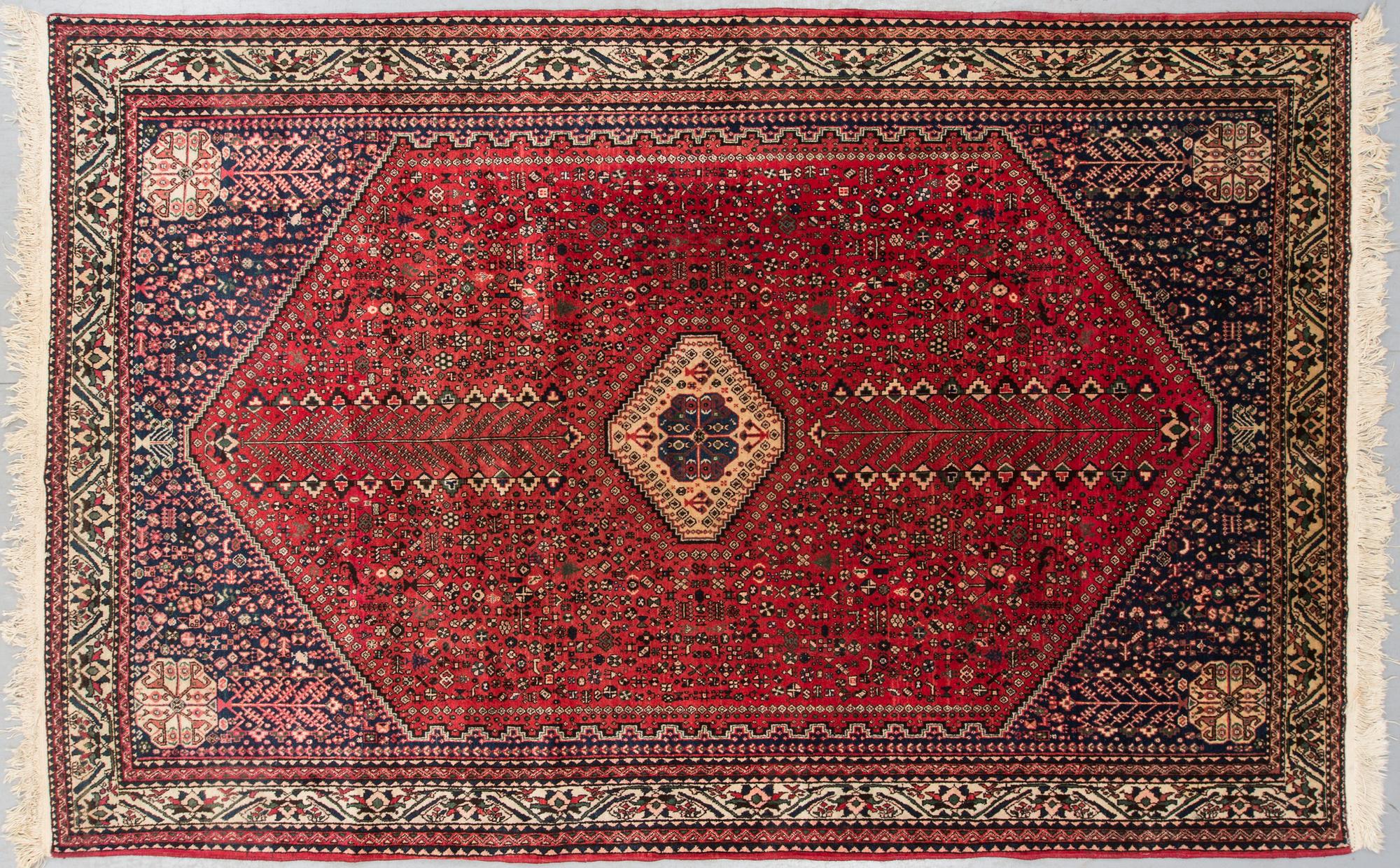 MATTA, old, Shiraz/Kashgai, figural, ca 302 X 198 cm.