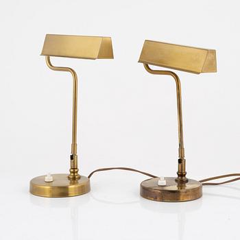 Einar Bäckström, skrivbordslampor, ett par, modell 7200.