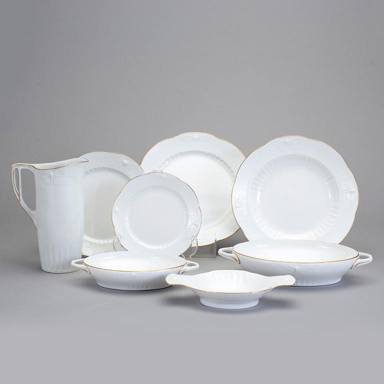 MATSERVIS, 83 delar, fältspatporslin, "Trollslända", Alf Wallander, Rörstrand, jugend, omkring 1910.