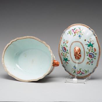 A famille rose 'double peacock' tureen with cover, Qing dynasty, Qianlong (1736-95).