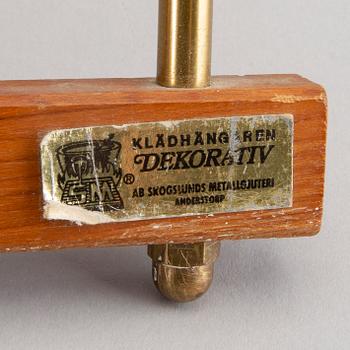 A pair of coat hangers mid 1900s.