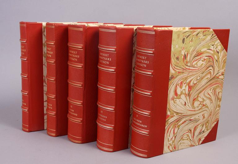 BOK, 5 vol, "Svenskt konstnärslexikon", Allhems förlag, Malmö.