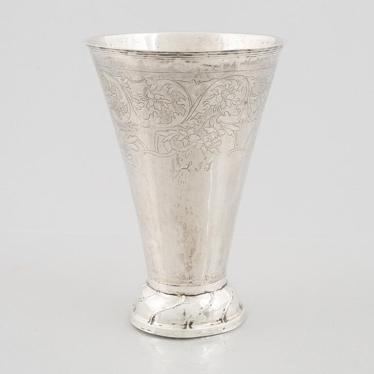 A silver beaker by Christopher Nordin, Hudiksvall 1827.
