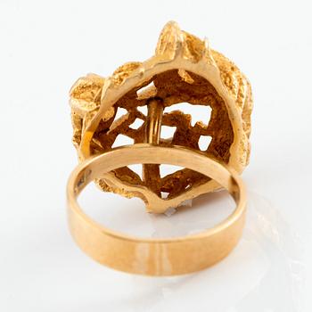 Ring, Lapponia, design Björn Weckström, "Kioto", 18K guld, Finland.