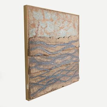Francesca Mascitti-Lindh, a stoneware relief  "Onda", signed F. Lindh.