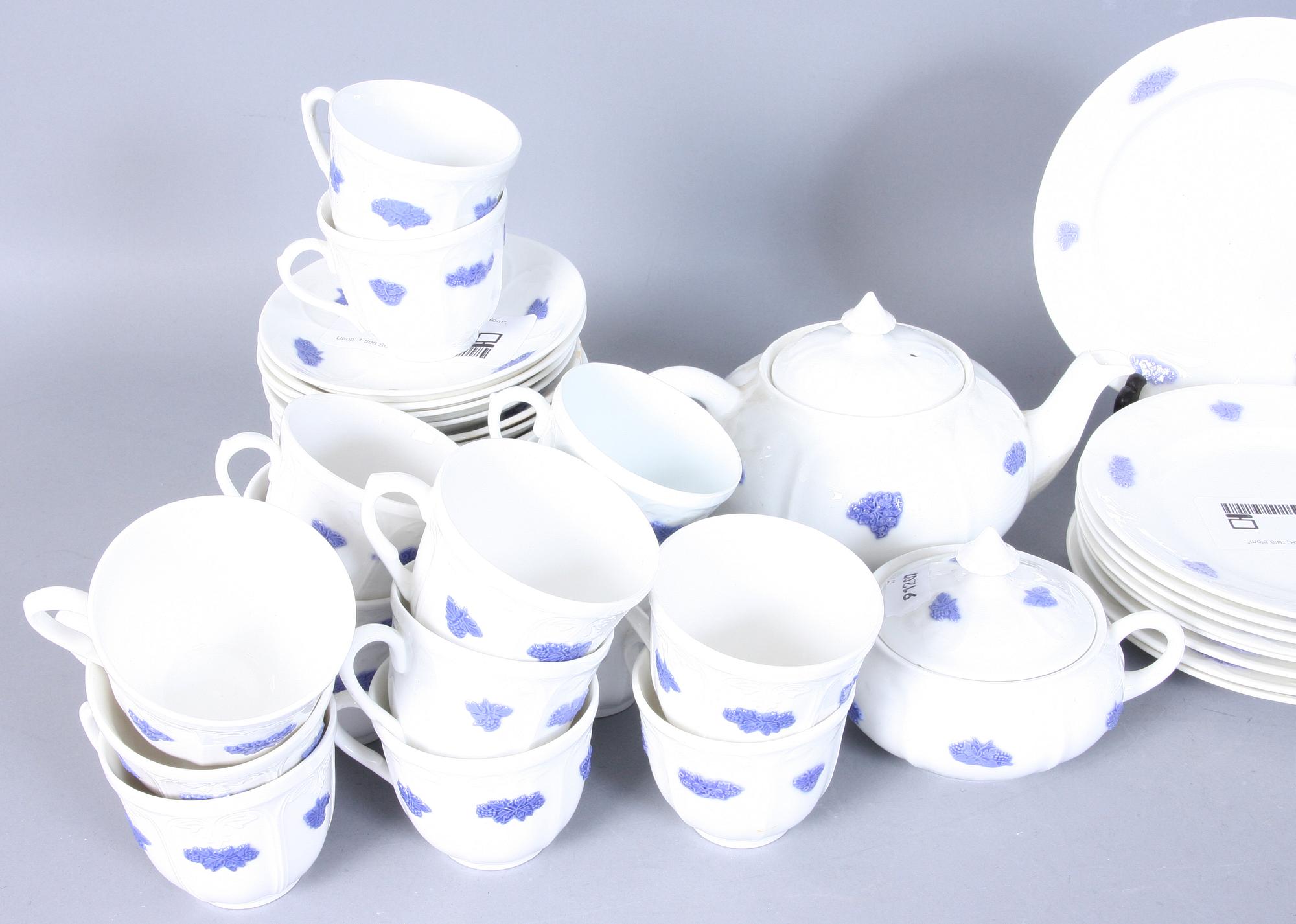 KAFFESERVISDELAR, porslin, "Blå blom", Gustavsberg.