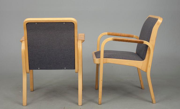 STOLAR, 2 st, modell E45, Alvar Aalto, Artek.