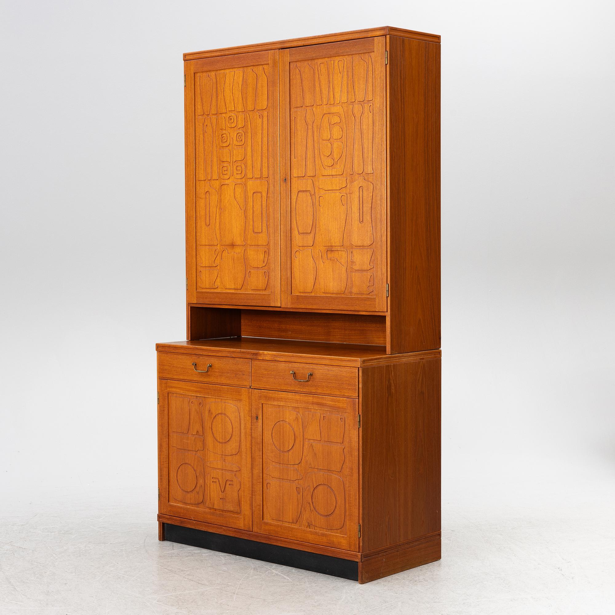 Yngve Ekström, cabinet, "Krus", AB Westbergs Möbler, Tranås, model designed in 1955.