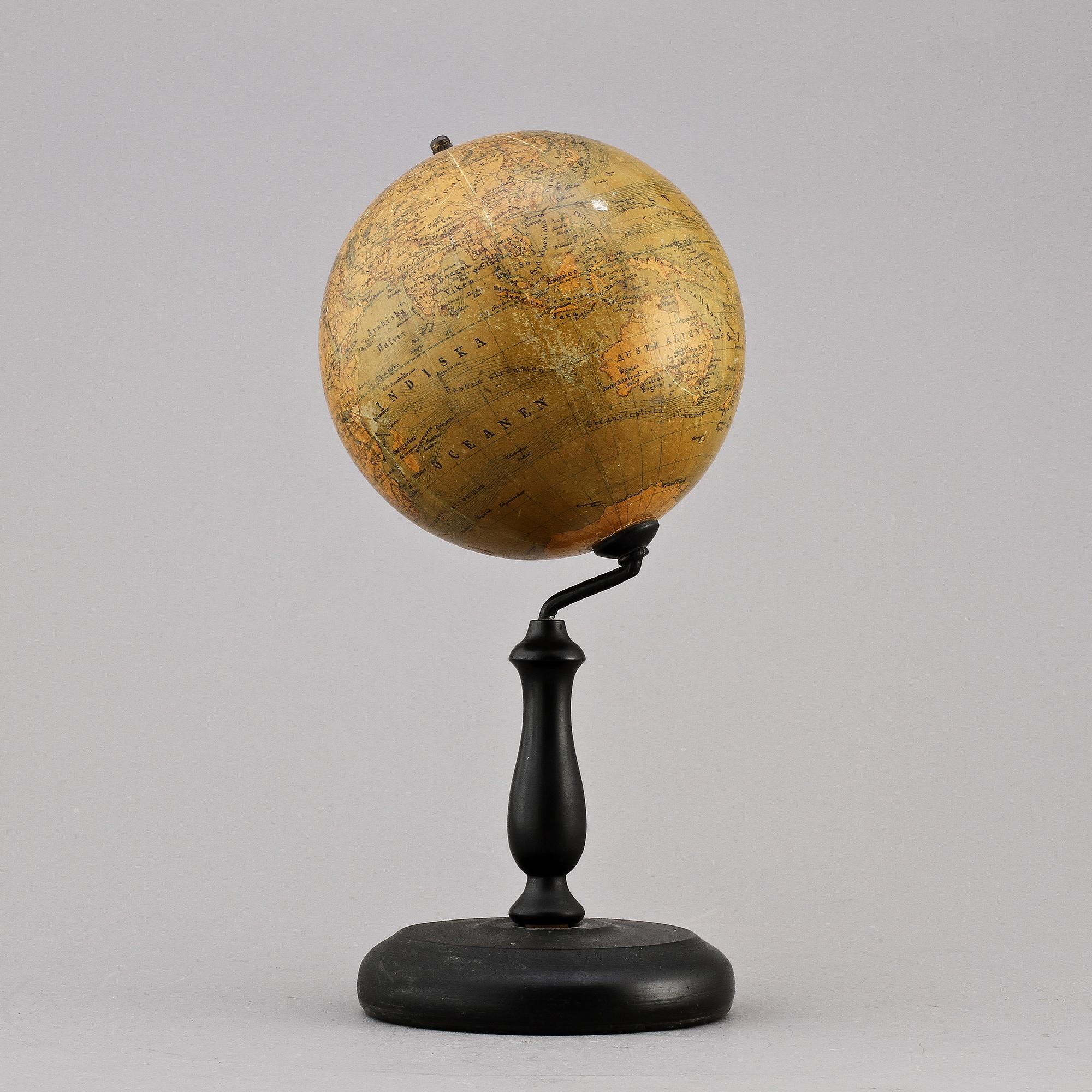 MINIATYRJORDGLOB, 1900-tal.