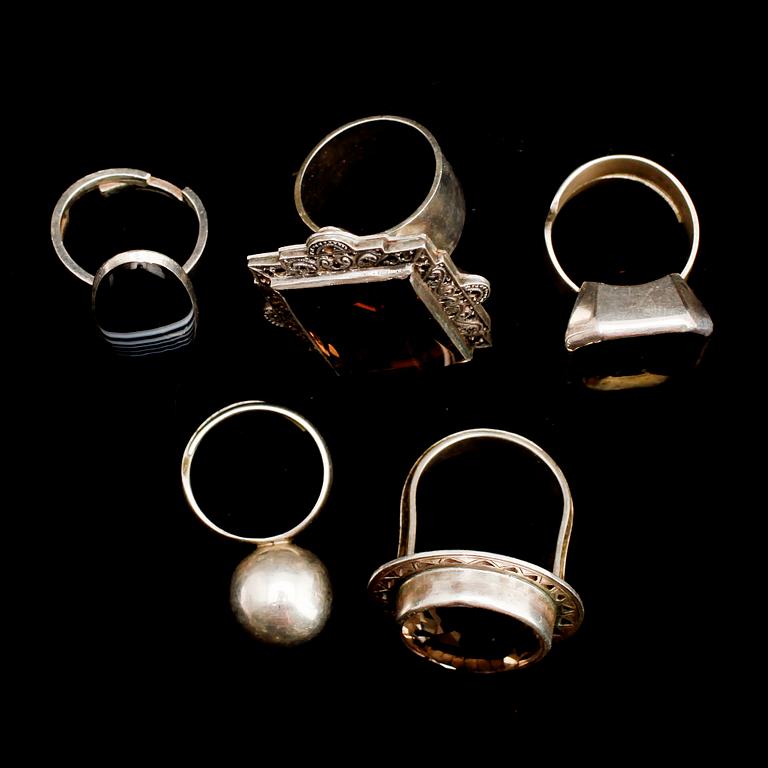 RINGAR, 5 st, silver, med olika stenar.