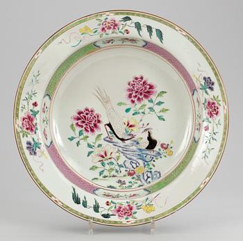 389. HANDFAT, kompaniporslin. Qing dynastin, Qianlong (1736-95).