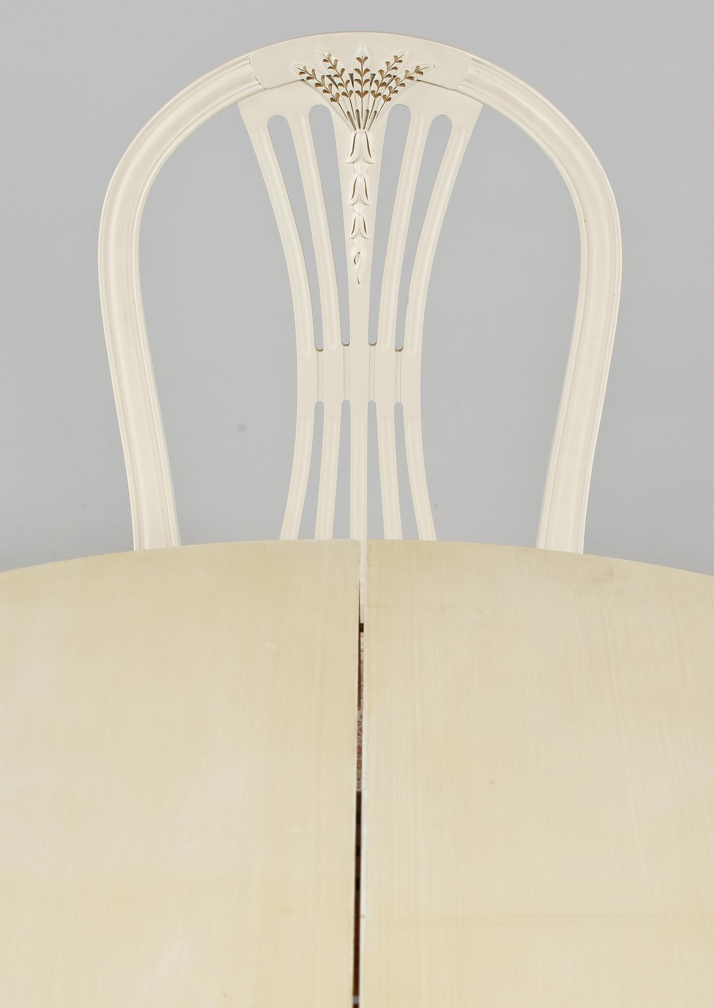 MATGRUPP, 7 delar, gustaviansk stil, 1900-talets andra hälft.