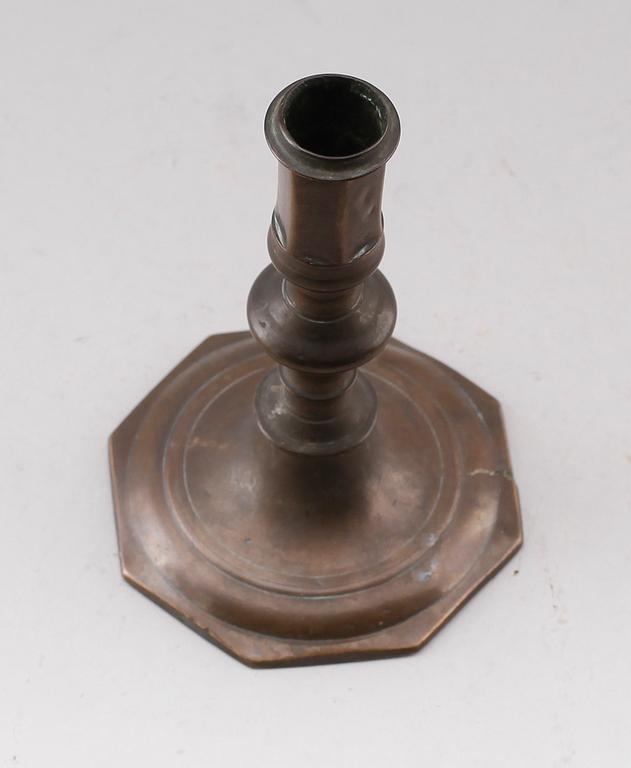 LJUSSTAKE, mässing, 1700-tal.