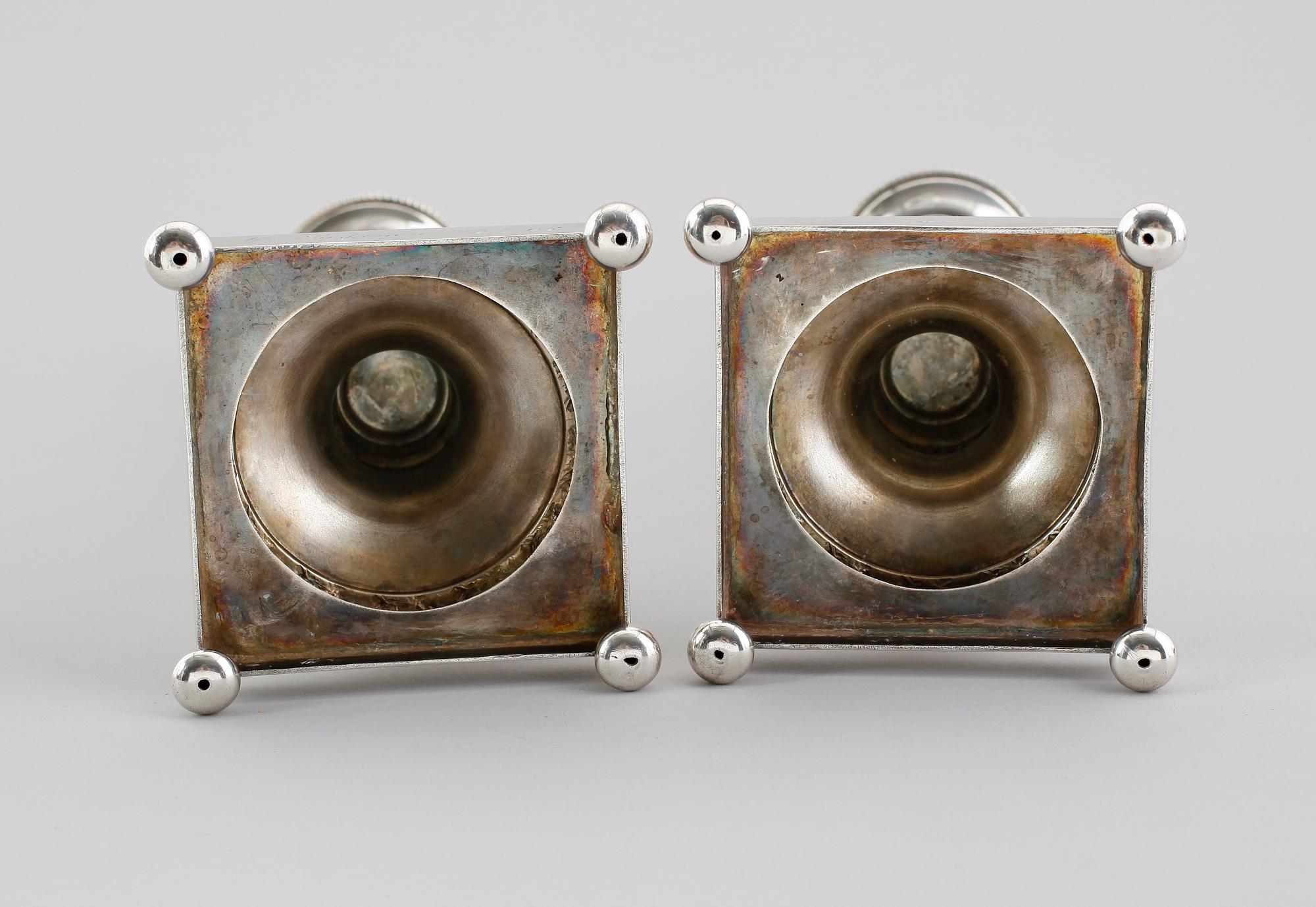 LJUSSTAKAR, 1 par, nysilver, CG Hallberg, 1900-talets första hälft.