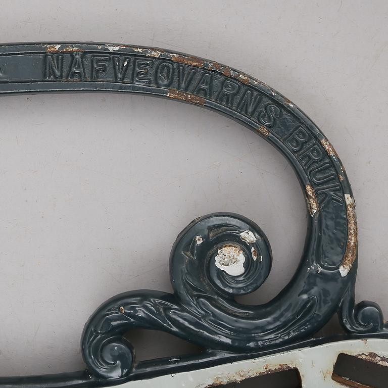 GAVLAR, 1 par, gjutjärn, Näfveqvarns Bruk, 1900-talets första hälft.