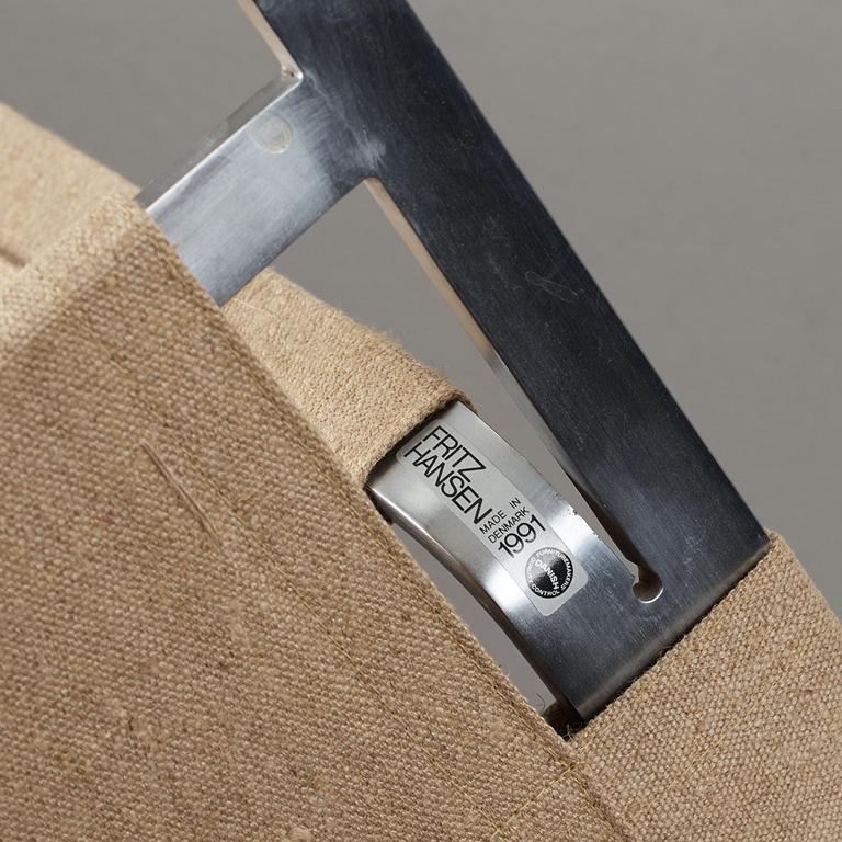 A set of two sections of Poul Kjaerholm 'PK-26', edition Fritz Hansen, Denmark 1991.