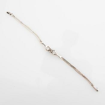 Armband, 18k vitguld med briljantslipade diamanter.