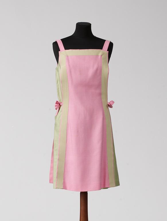 KLÄNNING, 1960-tal.