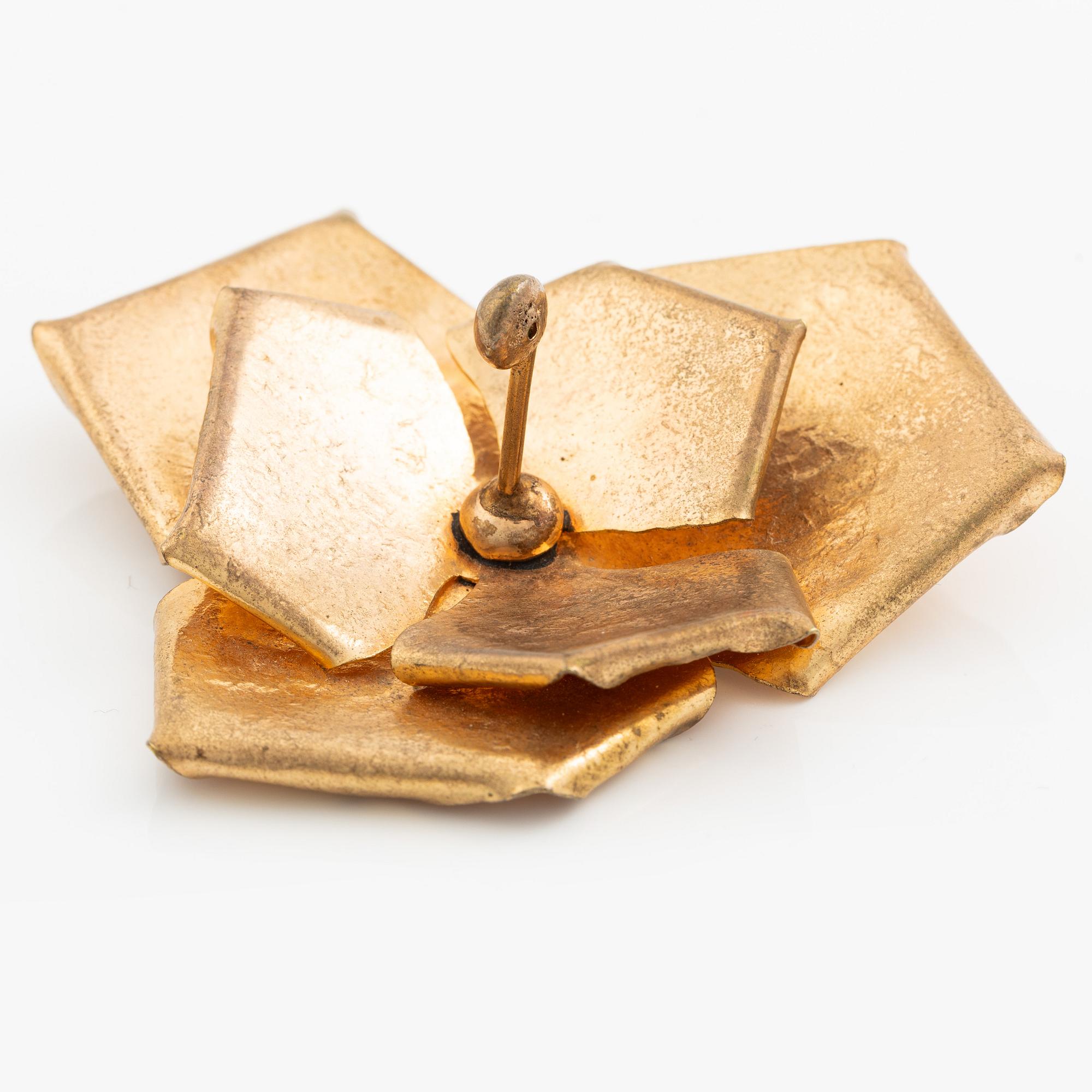 Tapio Wirkkala, brooch, gilded metal, Finland, signed TW.