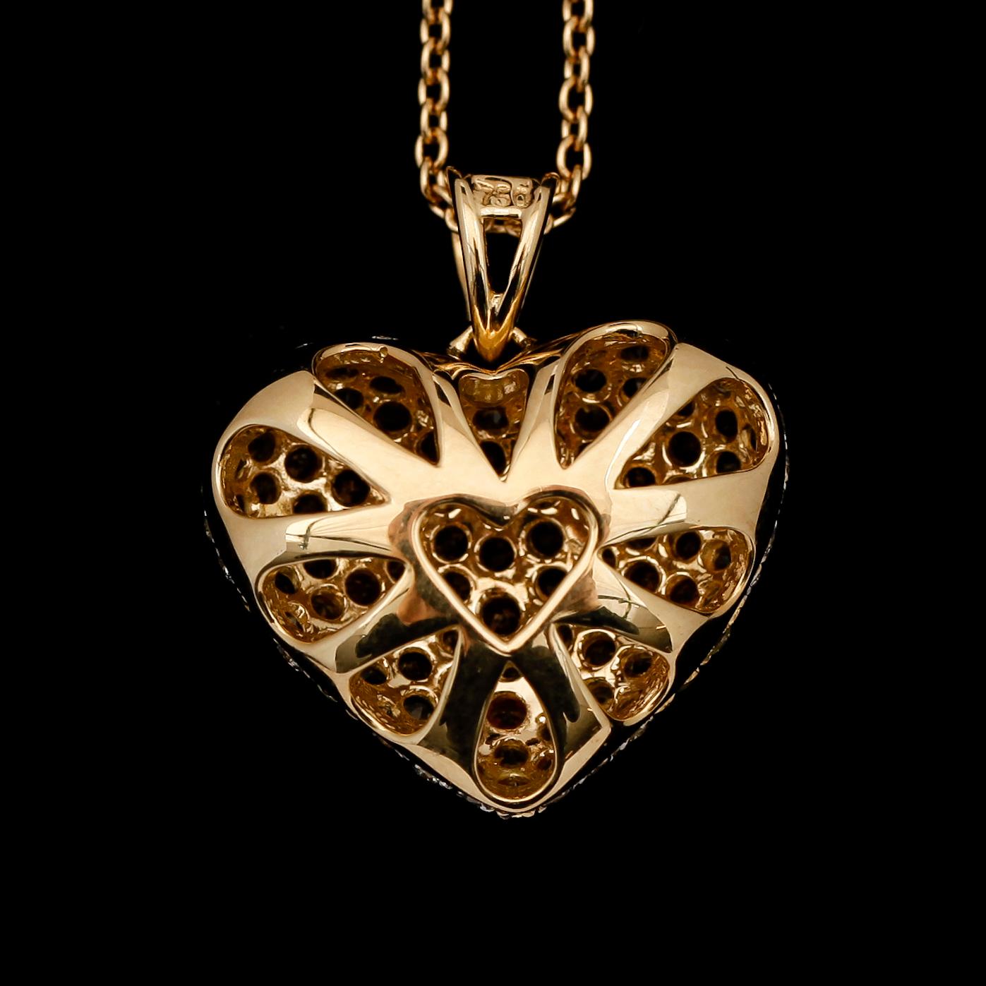 HÄNGE MED KEDJA, 18K guld, diamanter tot ca 0.10 ct, gula safirer tot ca tot ca 1.45 ct.