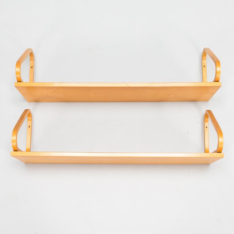 Alvar Aalto,  Two mid 20th Century '112B' shelves for Artek.