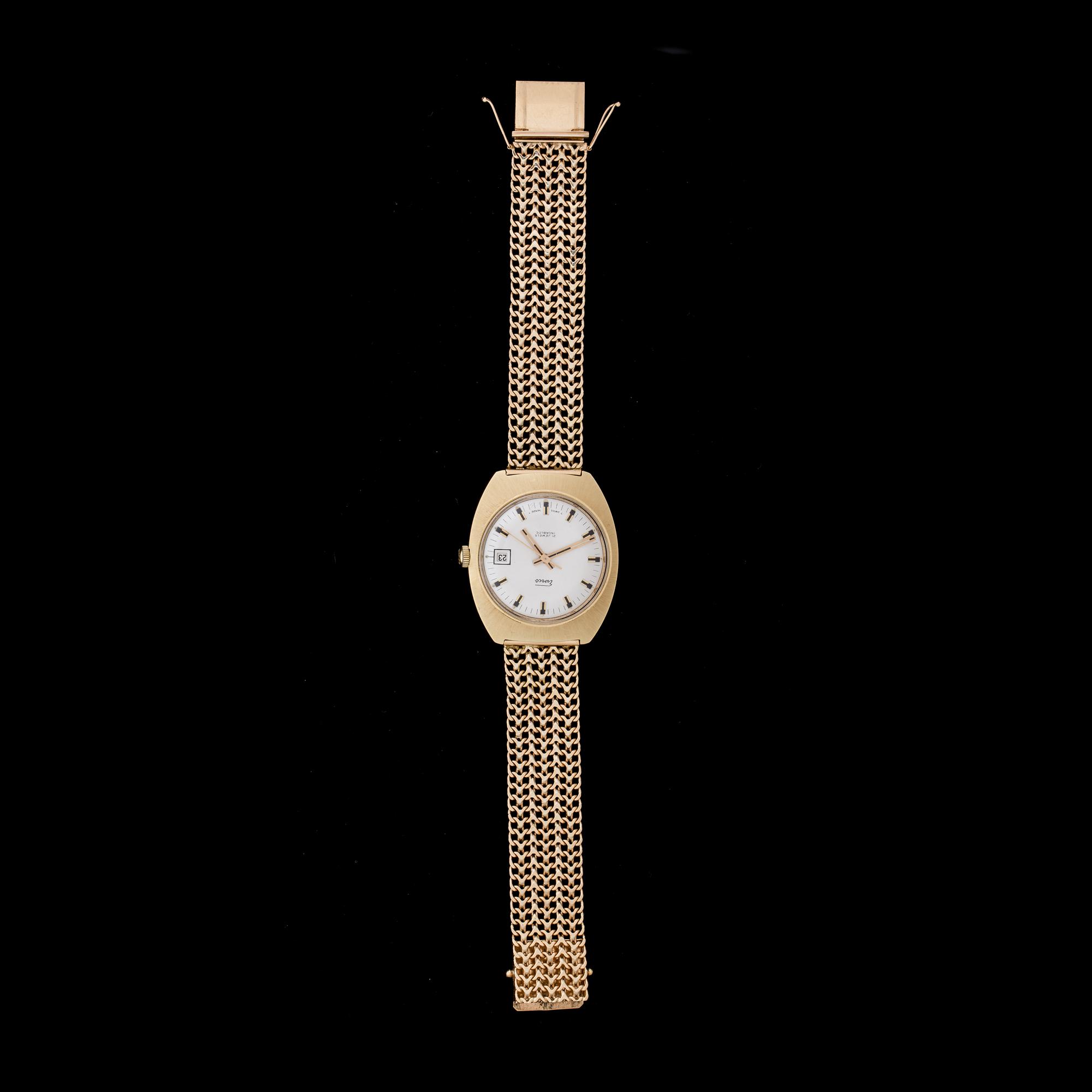 ARMBANDSUR, 18 k guld, Eweco, Swiss Made. Vikt ca 66 g.