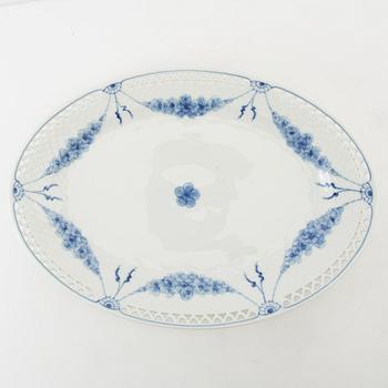 Harriet Bing, service, 30 pieces, "Empire", Bing & Grøndahl, Denmark.